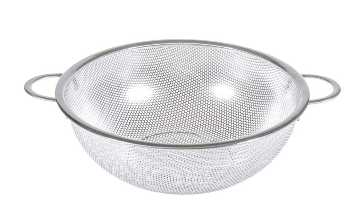 Benzer – Cuisine Essentials Perforated Stainless Steel Strainer with Double Handles 38cm